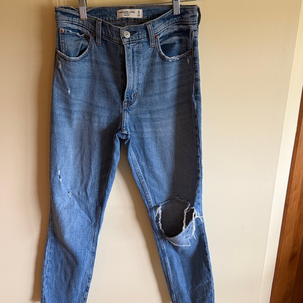Abercrombie & Fitch High Rise Skinny Jeans in Light Blue